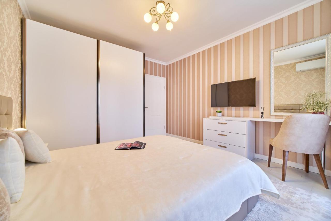 Premium Center Apartment In Grand Karavel Warna Exterior foto